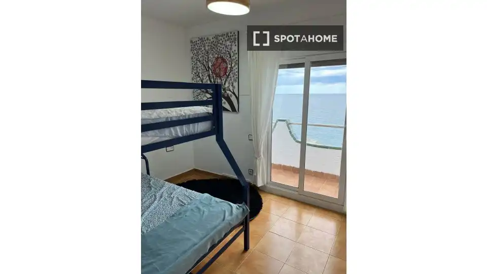 Schlafzimmer von Wohnungen zur untervermieten in Sitges mit Klimaanlage, Terrasse und Möbliert