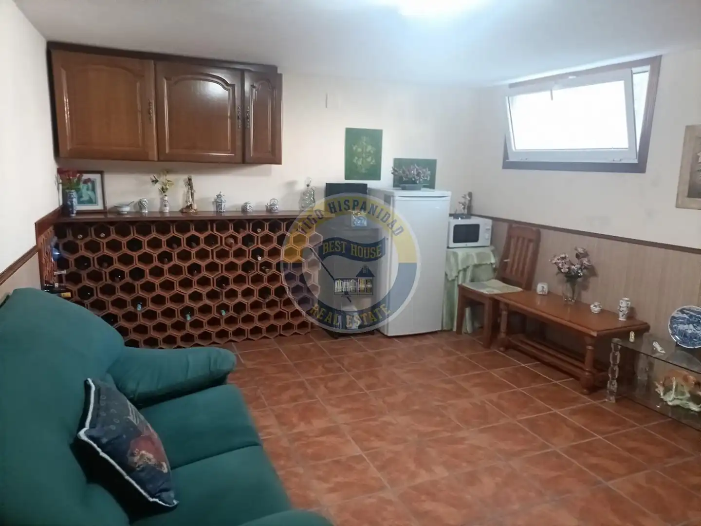 Casa adosada en venta en Vigo  con Calefacción, Terraza y Trastero