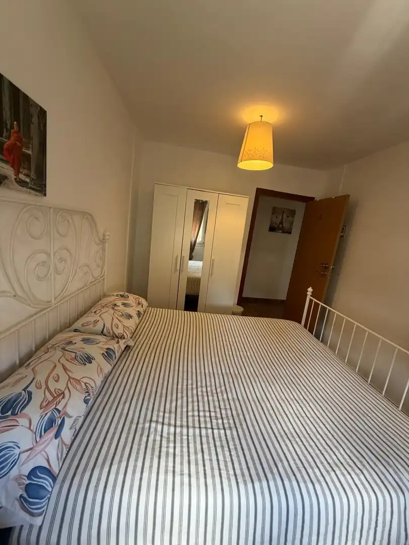 Habitación de Piso para compartir en San Cristóbal de la Laguna con Amueblado