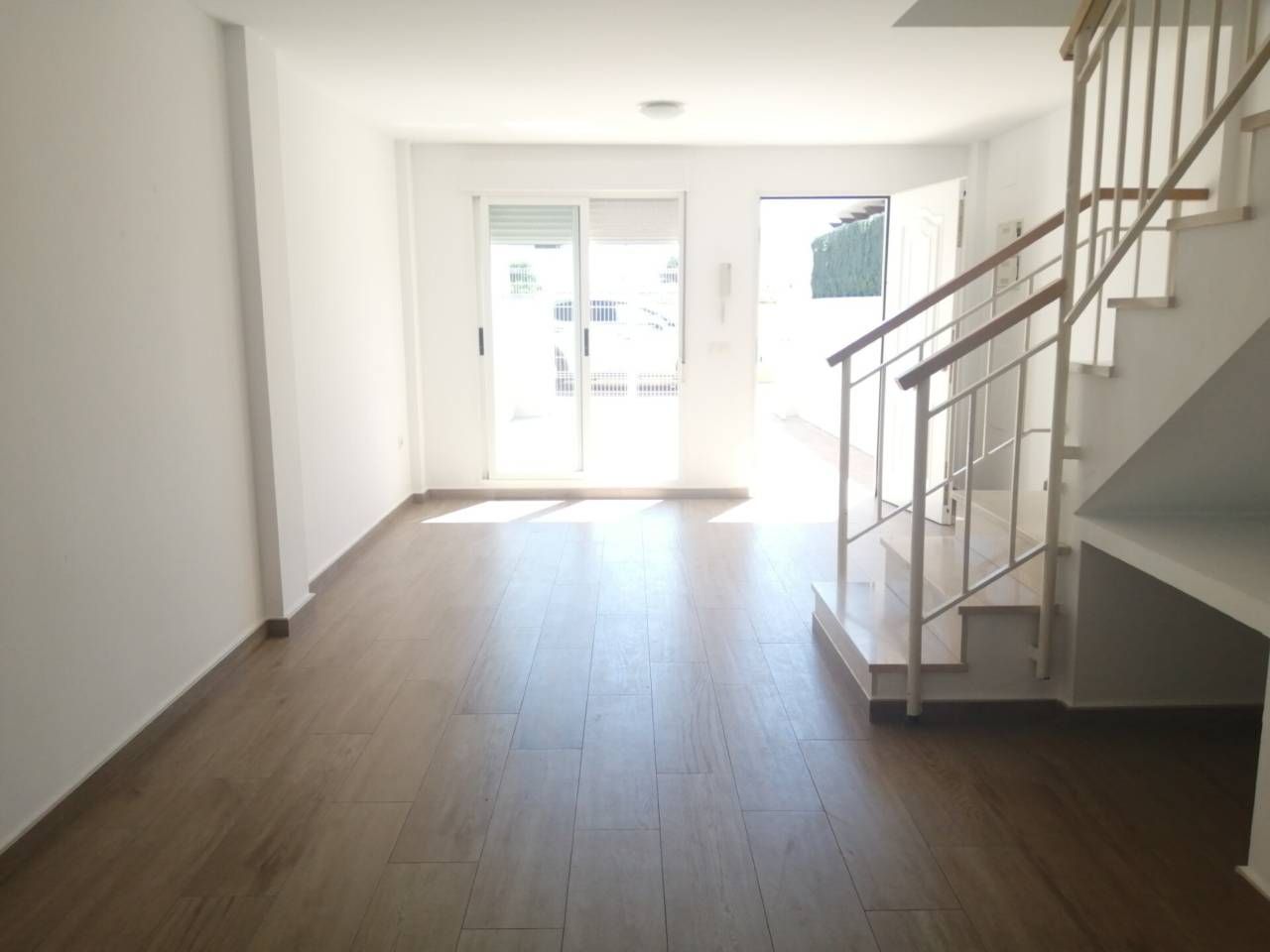 Casa adosada en venda en Almazora / Almassora amb Aire condicionat, Terrassa i Alarma