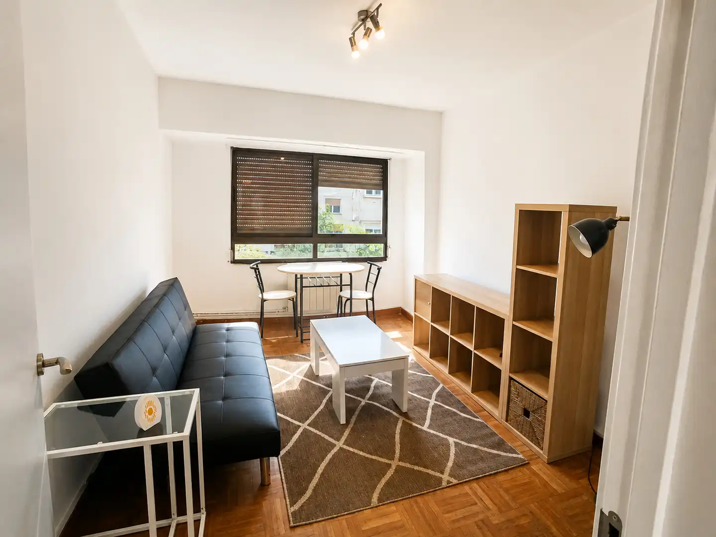 Wohnzimmer von Wohnung zur Miete in Santander mit Heizung, Möbliert und Ofen