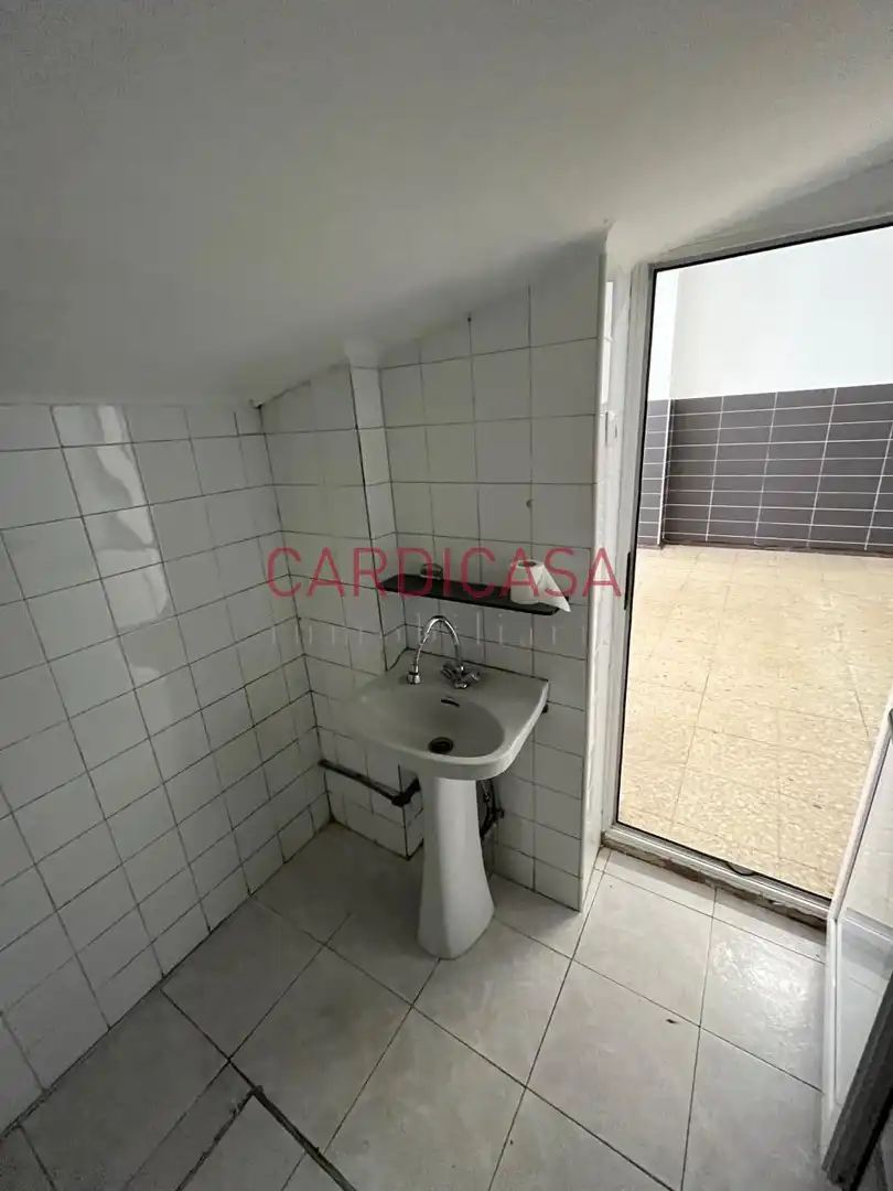 Local comercial en venta en Avenida de Lopez Mora, imagen 9