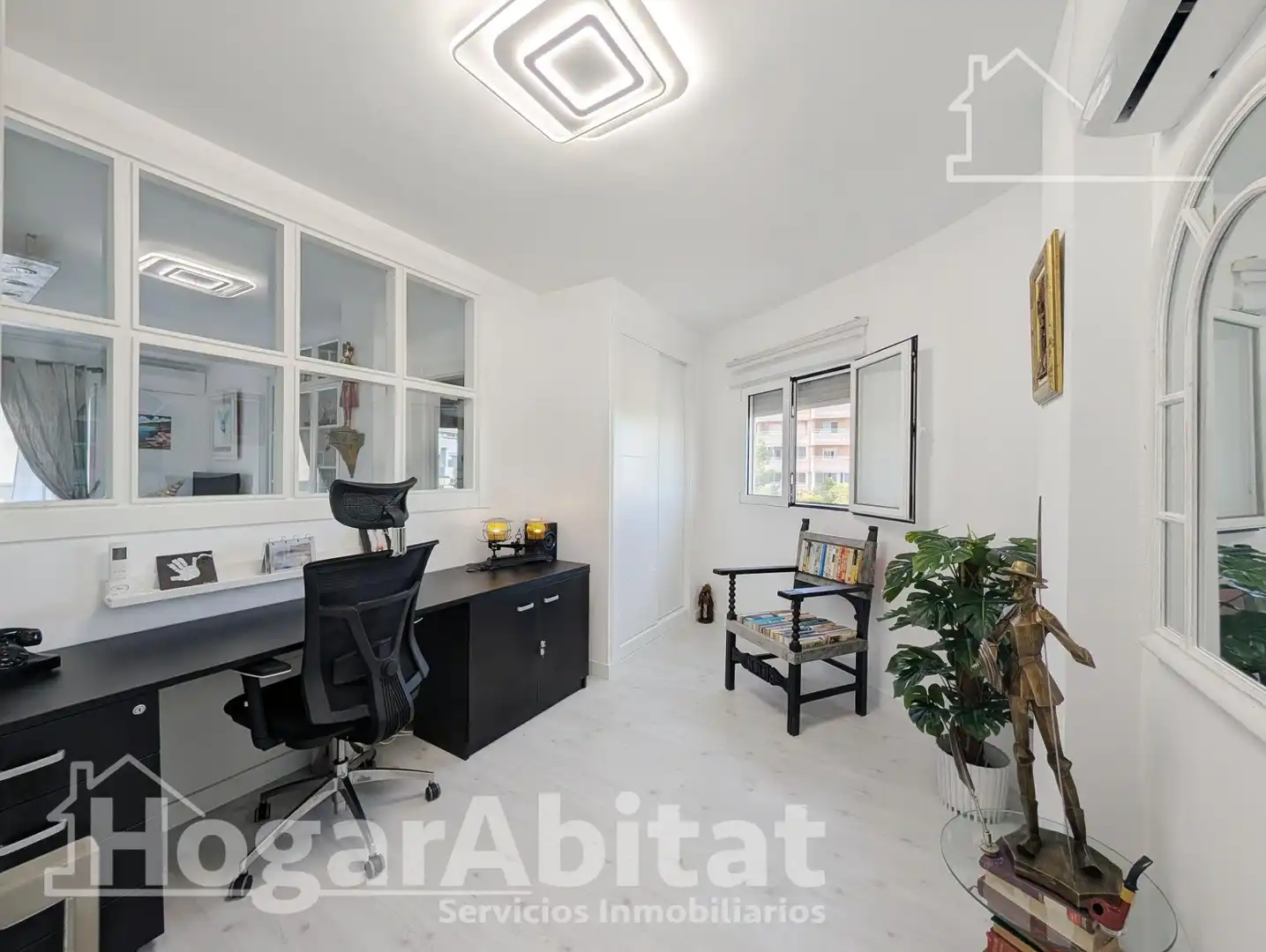 Flat for sale in Elche / Elx  with Air Conditioner, Heating and Parquet flooring