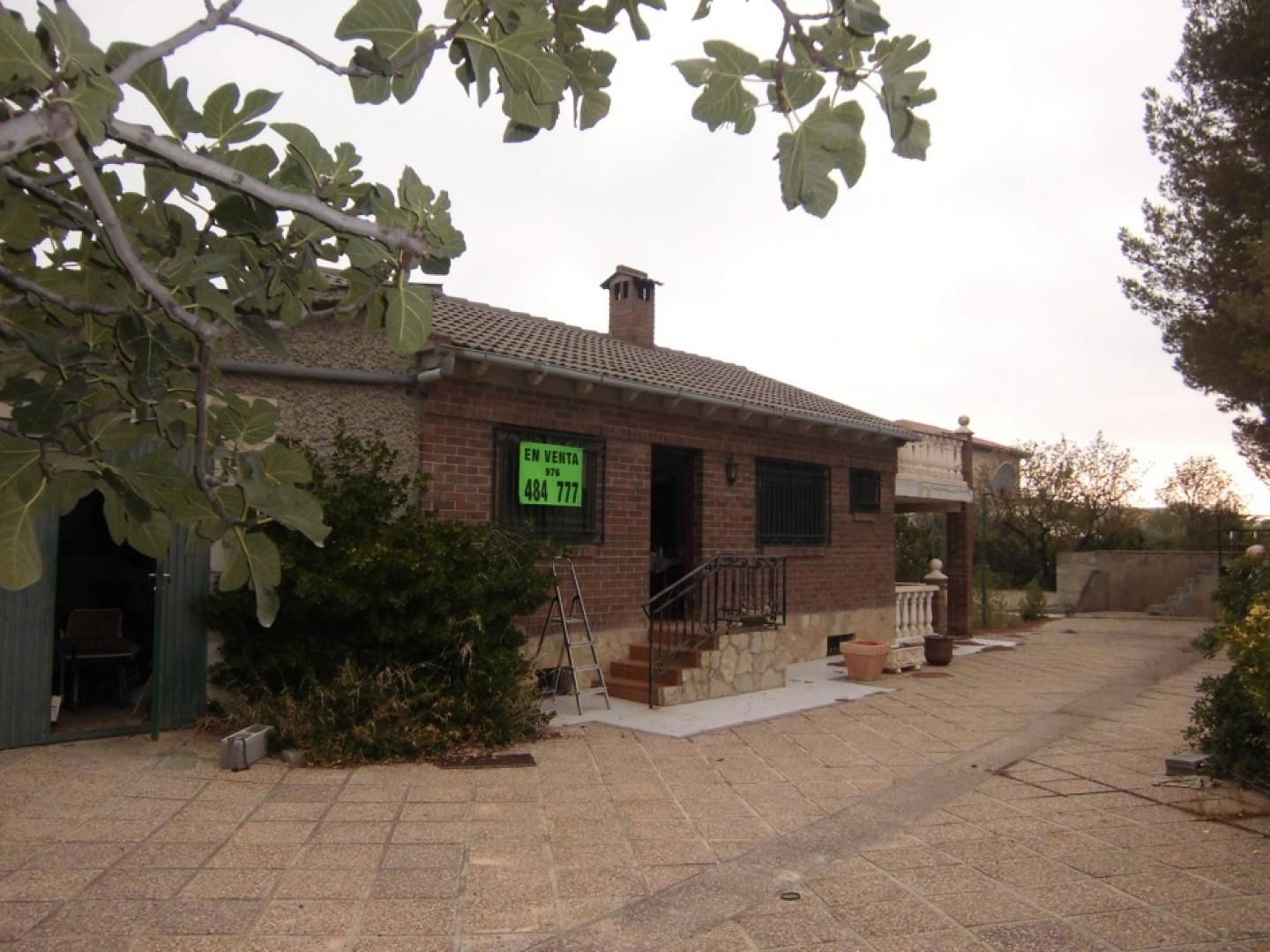 Vista exterior de Casa o xalet en venda en  Zaragoza Capital amb Moblat