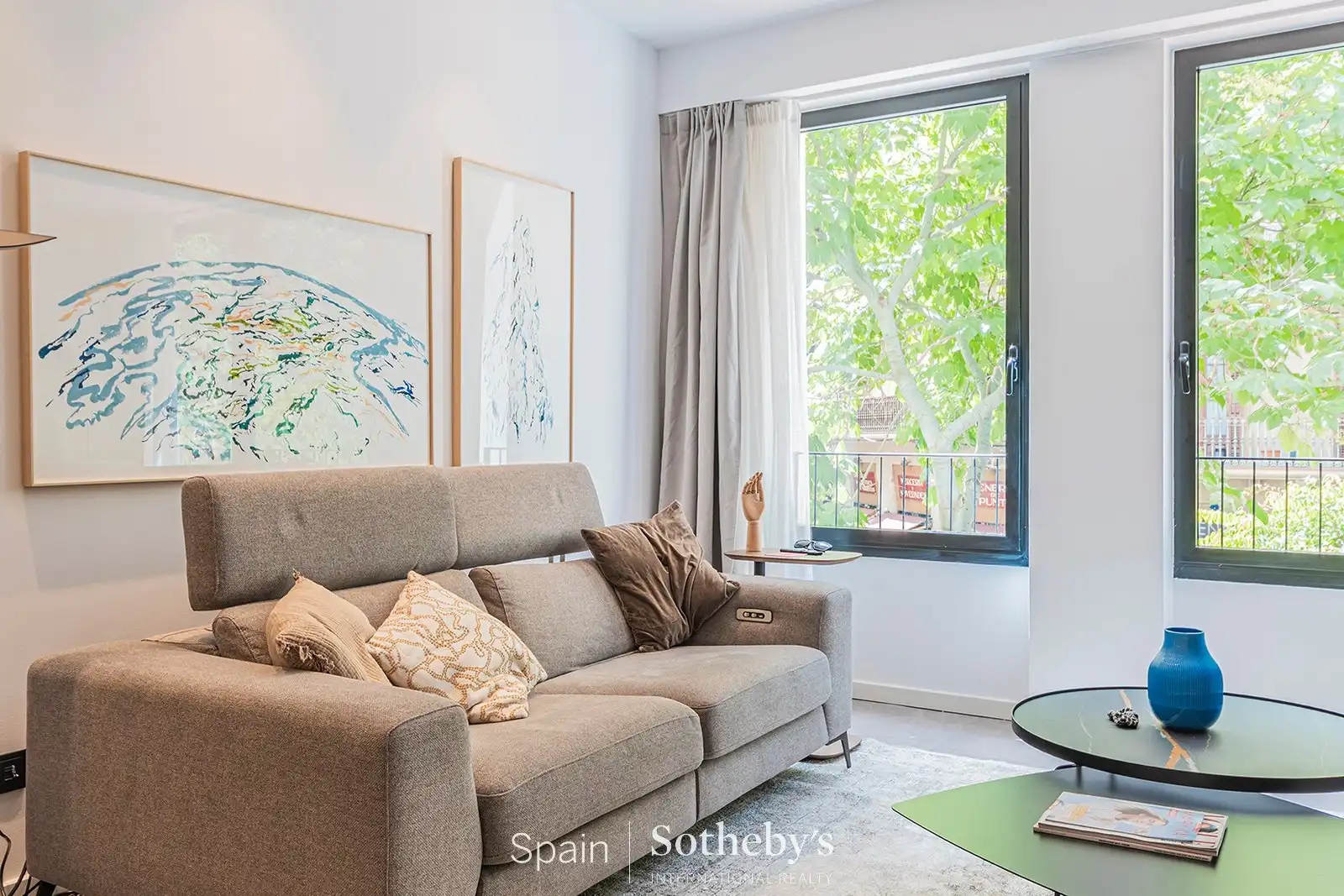 Apartment with lift for sale in Carrer del Consell de Cent, imagen 3