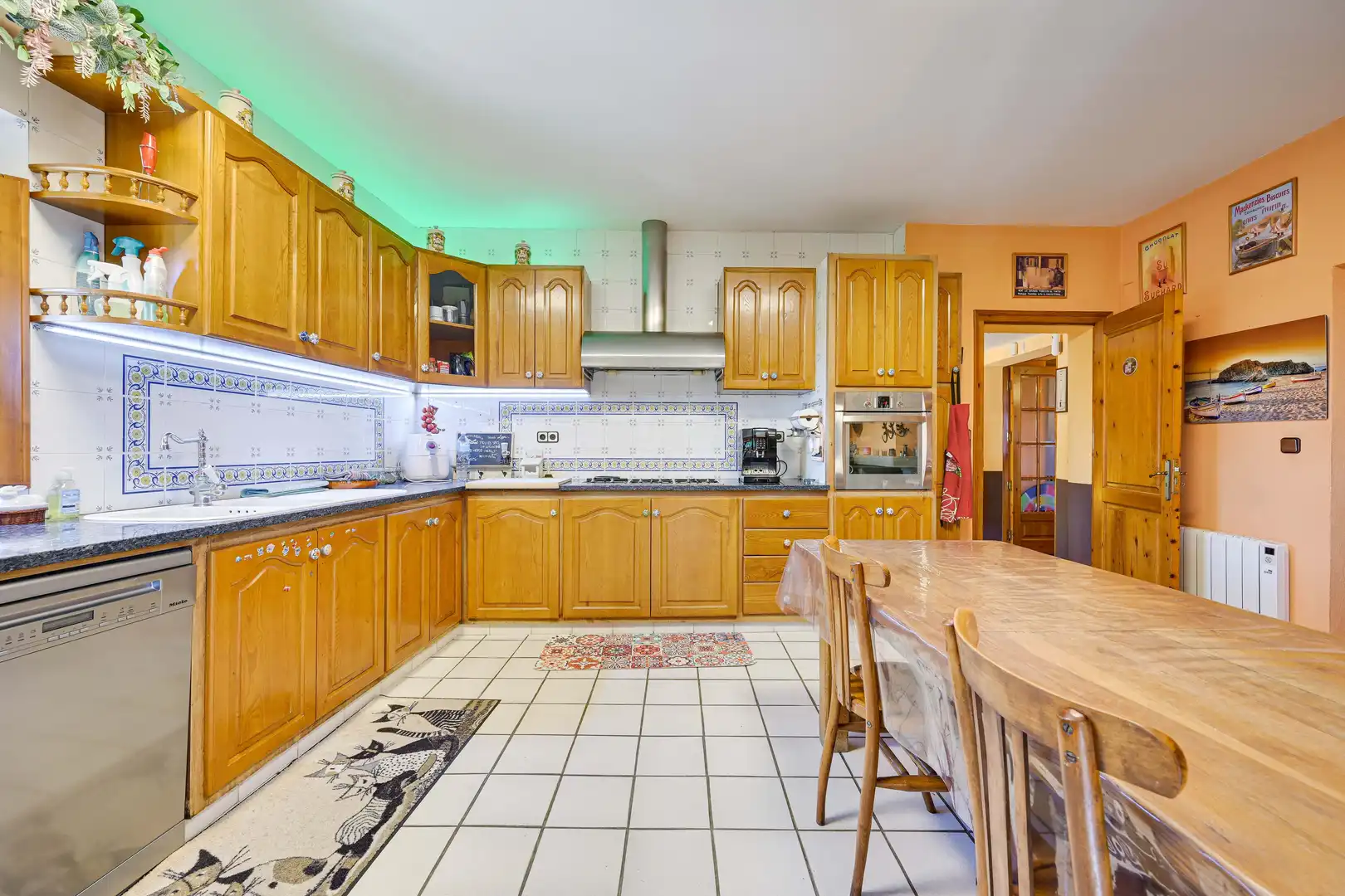 Cocina de Finca rústica en venta en Amer con Aire acondicionado, Calefacción y Terraza