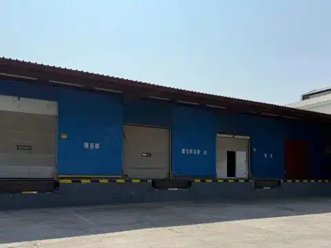 Industriegebäude zur Miete in La Motilla - Fuente del Rey, imagen 2