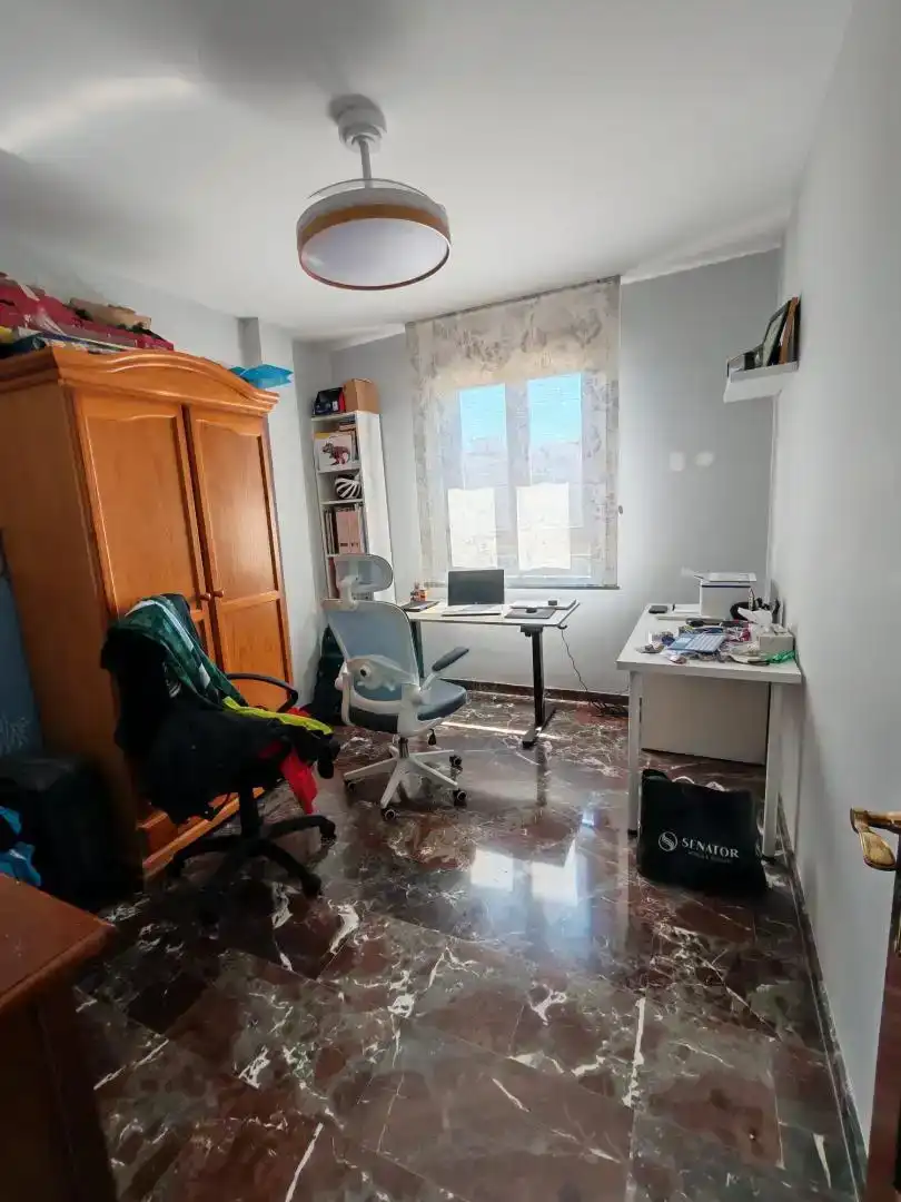 Pis en venda en  Jaén Capital amb Aire condicionat, Piscina i Balcó