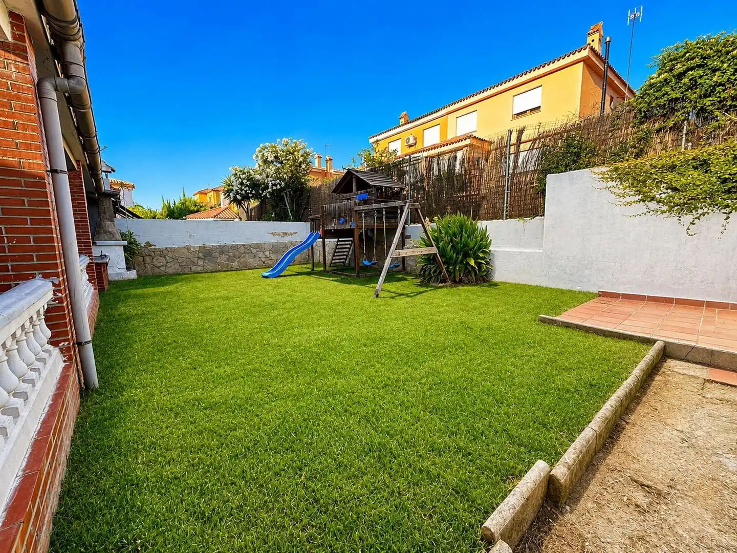 Jardín de Casa o chalet en venta en Los Barrios con Aire acondicionado, Jardín privado y Terraza