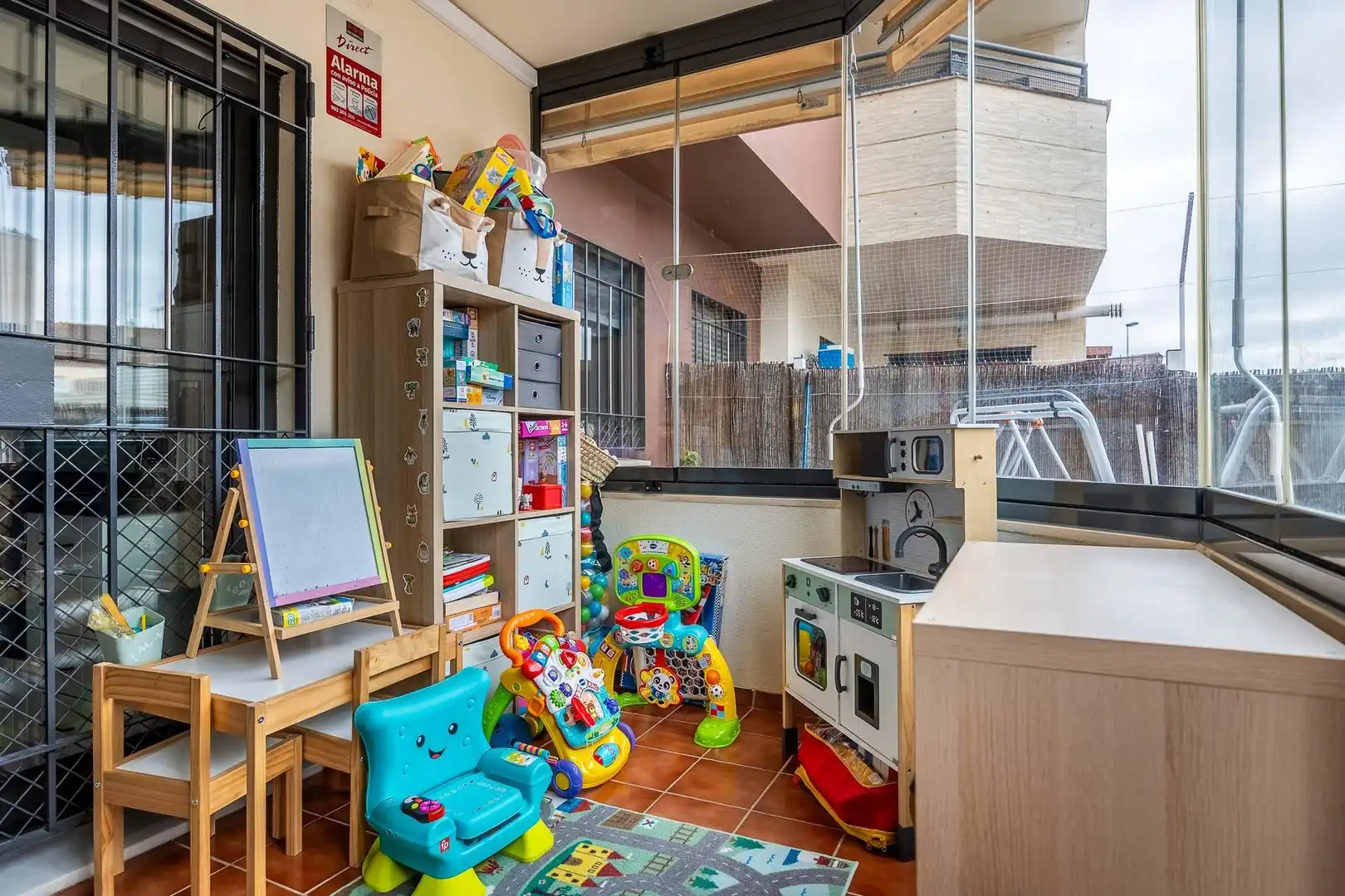 Piso en venta en Mairena del Aljarafe con Aire acondicionado, Terraza y Trastero