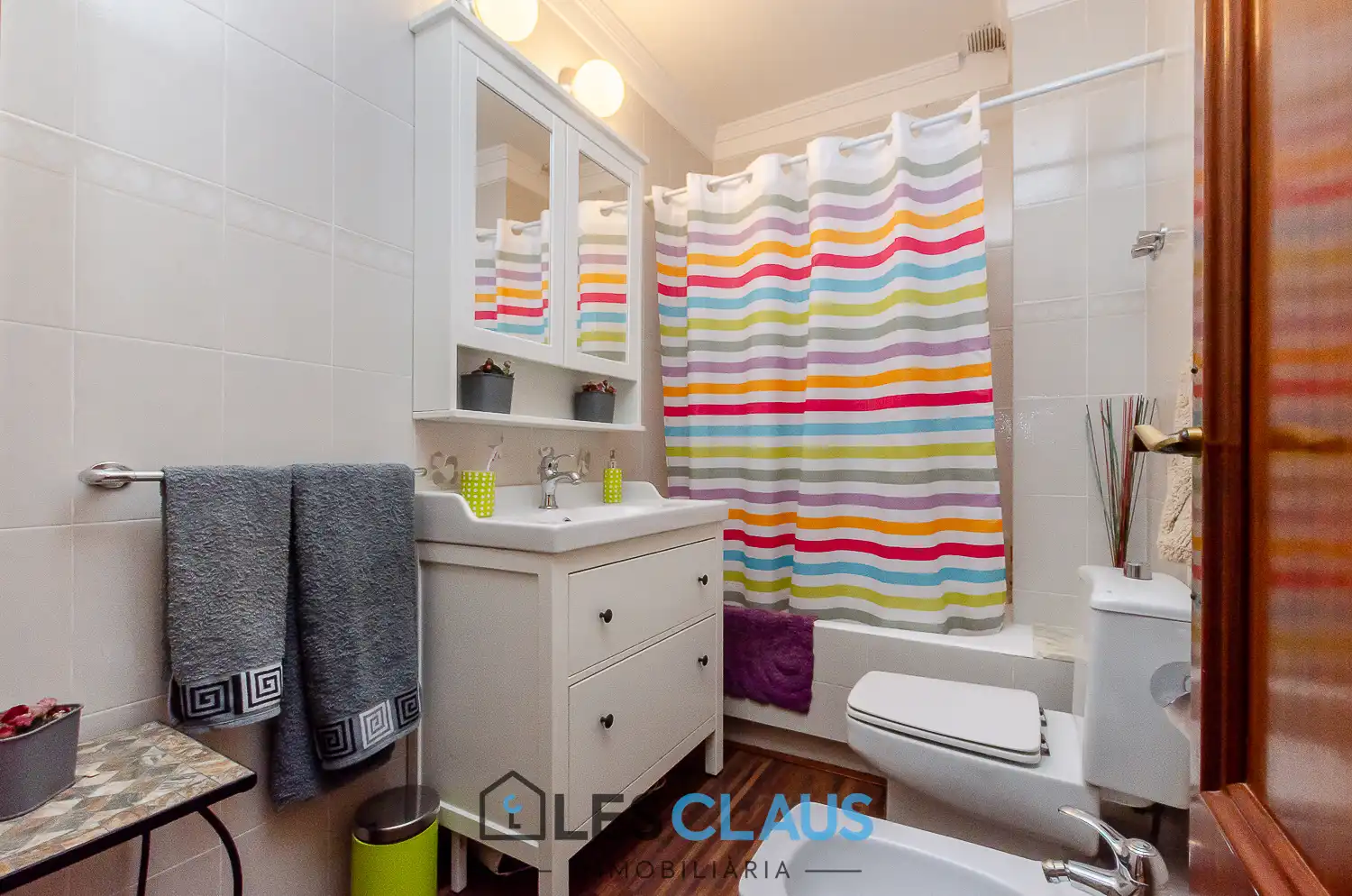 Bathroom of Duplexes for sale in Barcelona  with Air Conditioner, Heating and Balcony
