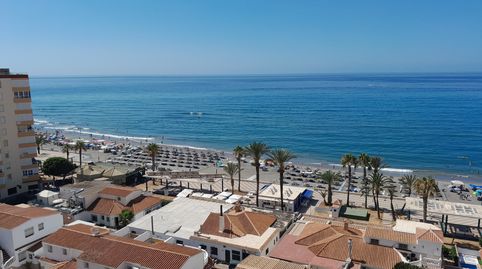 VEBTA DE PISO FRONTAL AL MAR EN TORROX COSTA