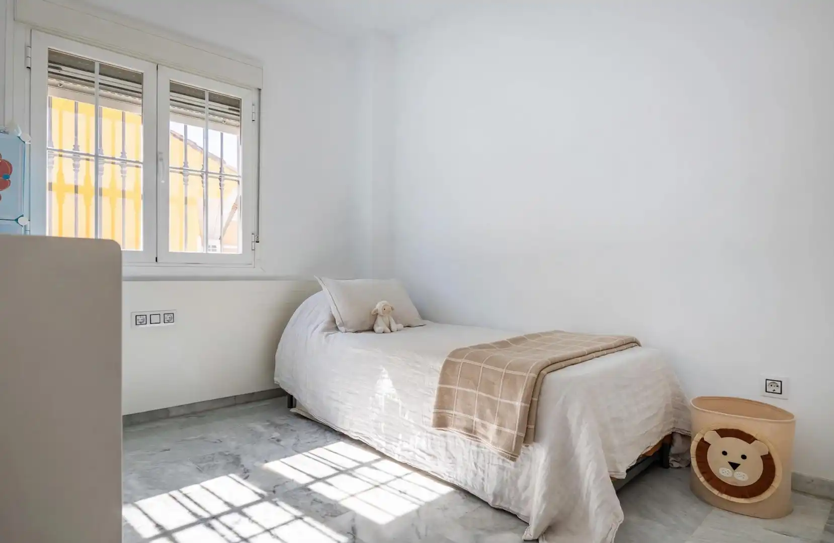 Maison jumelée avec jardin à vendre à 50 Avenida Mariana de Pineda #50, imagen 23