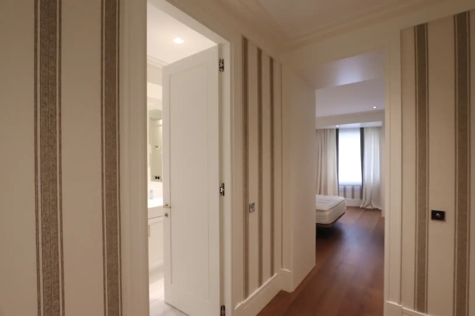 Flat for sale in Madrid  with Air Conditioner, Heating and Parquet flooring