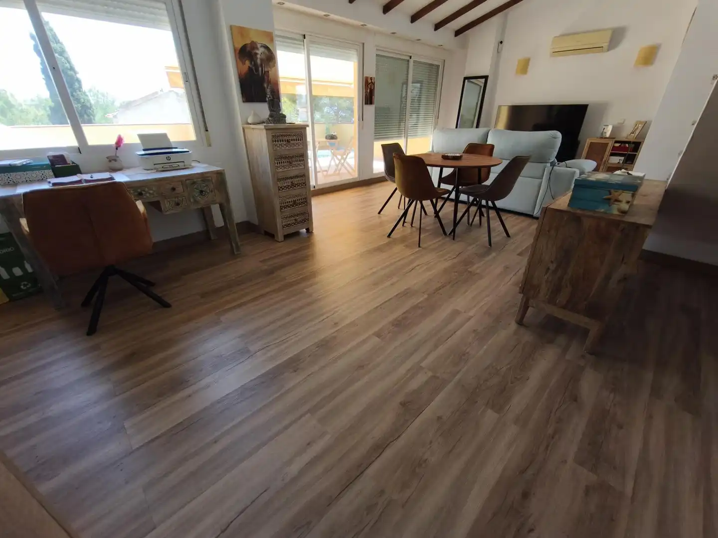 Living room of Detached homes for sale in La Nucia  with Air Conditioner, Parquet flooring and Terrace
