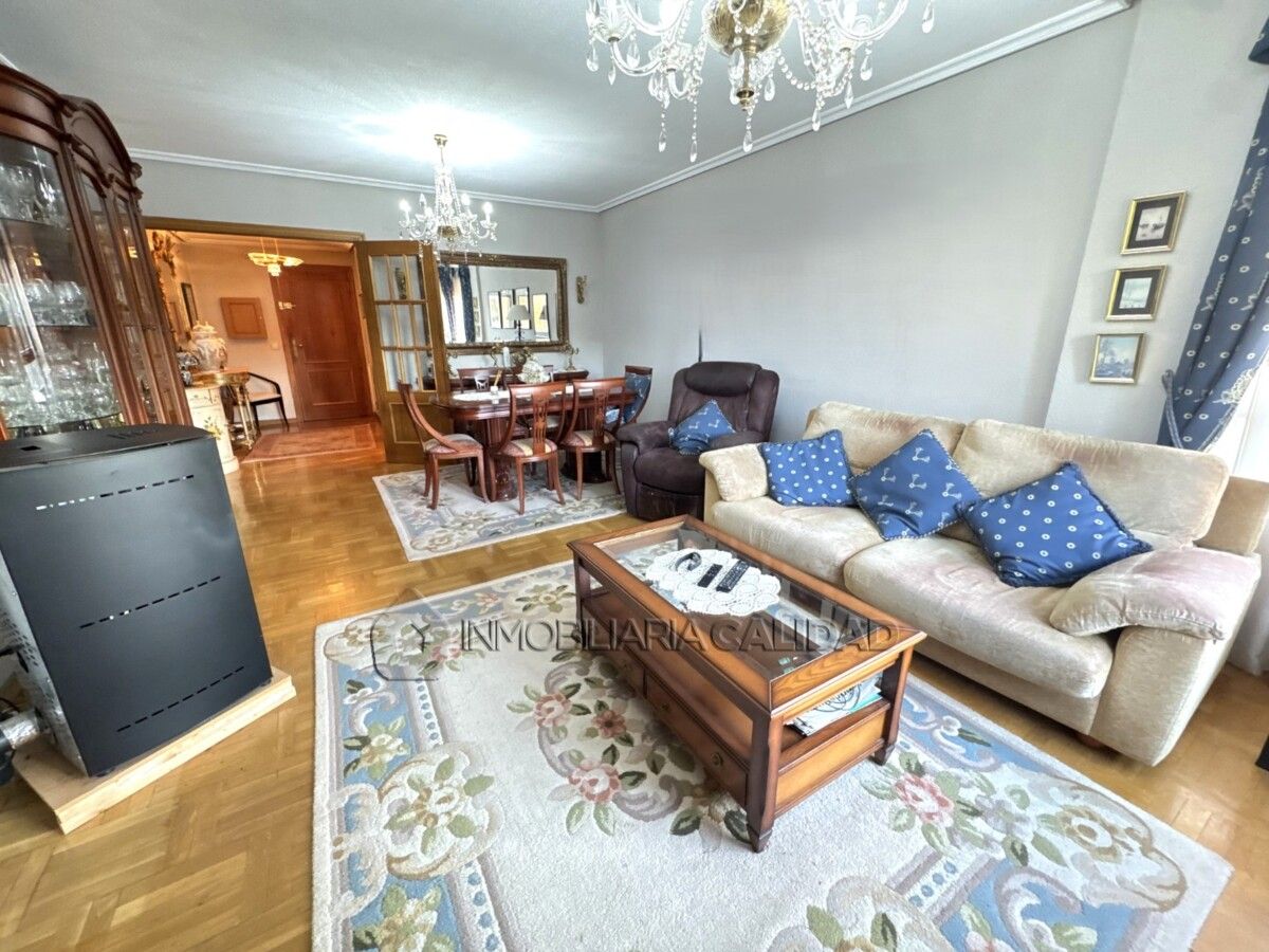 Living room of Flat for sale in Burgos Capital  with Heating and Storage room