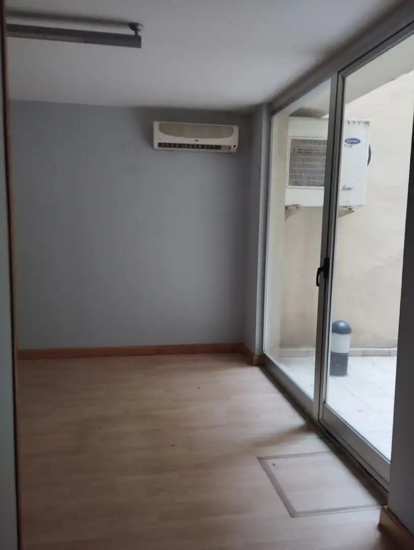 Bedroom of Commercial properties for rent in Zaragoza  with Air Conditioner, Heating and Parquet flooring