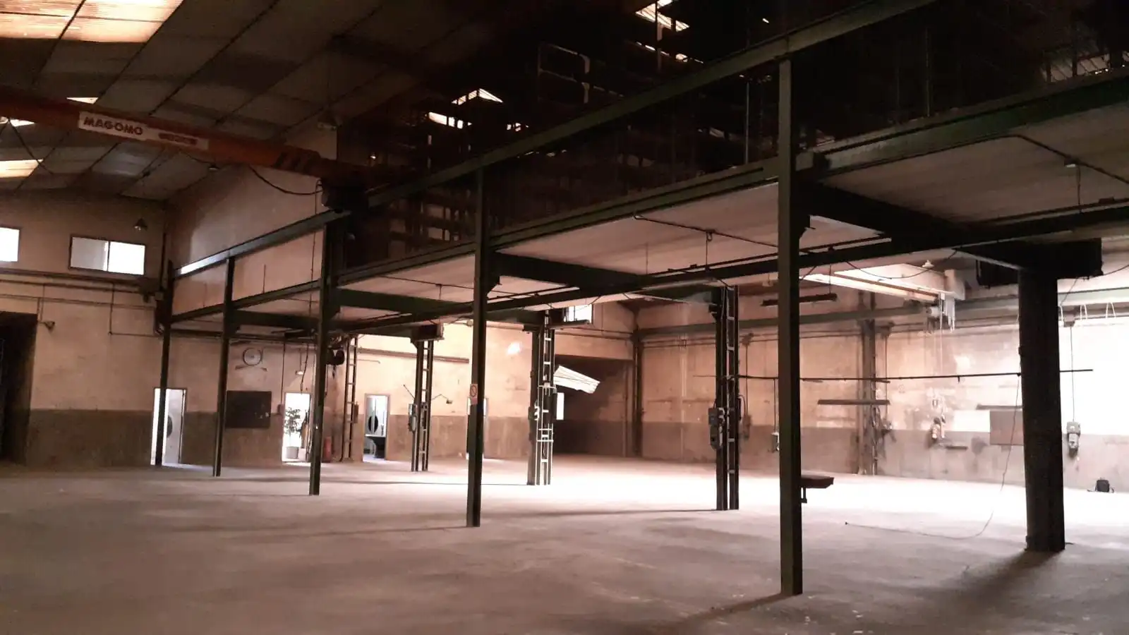 Industrial buildings for sale in Palau-solità i Plegamans