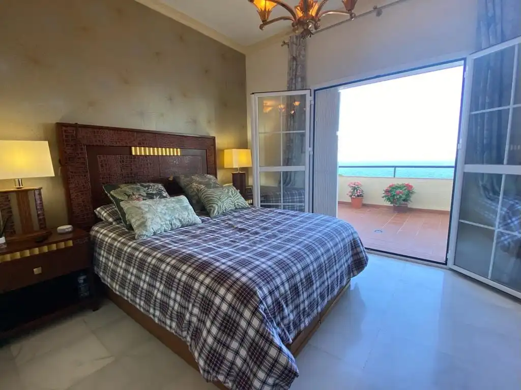 Apartament amb piscina en venda a Manilva Pueblo, imagen 8