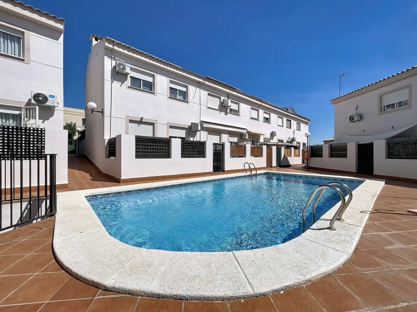 Bungalow mit Terrasse zum Verkauf in Casco urbano, imagen 21
