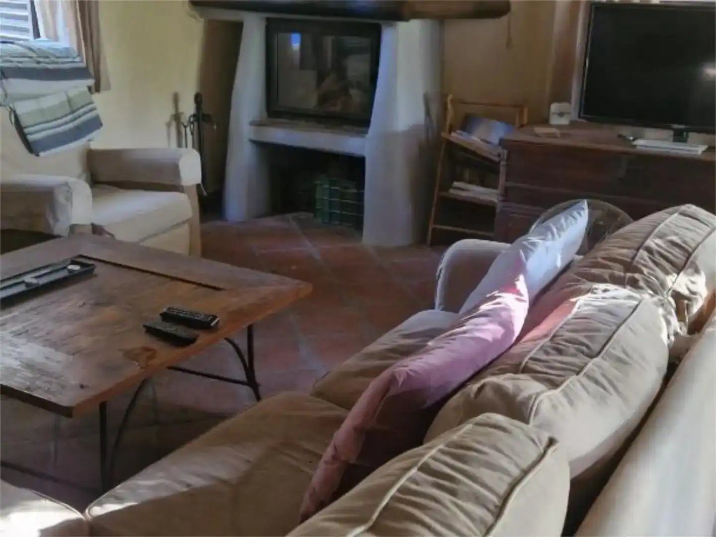Living room of Houses for rent in Barbate  with Private garden, Parquet flooring and Swimming Pool