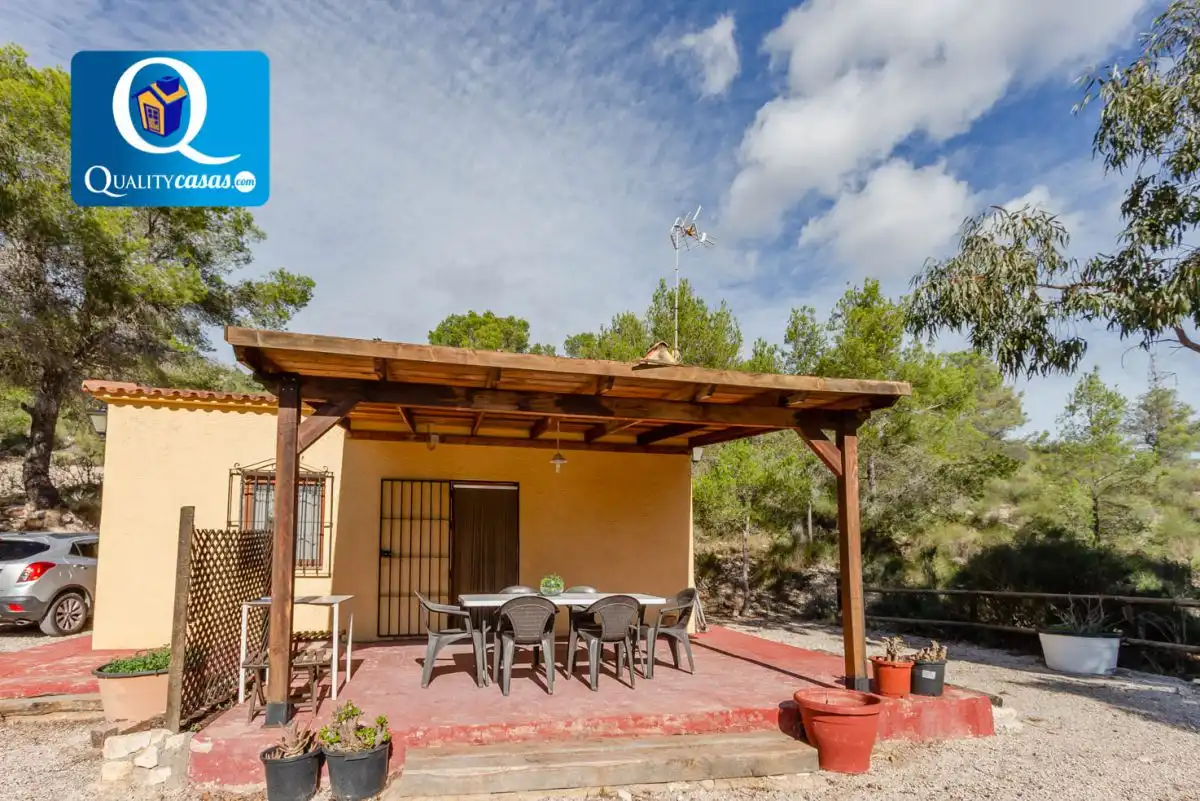 Detached house to rent in Aigües, imagen 3