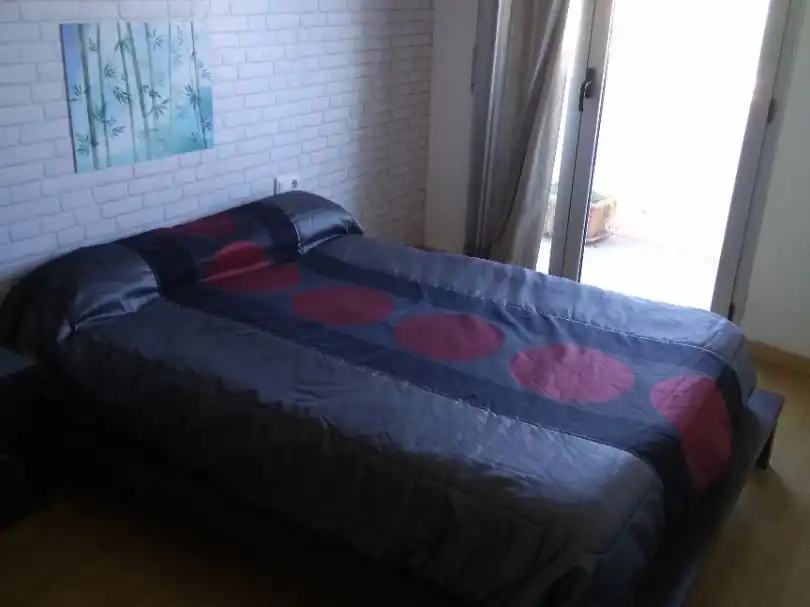Piso con ascensor en venta en Carrer d'Hipólito Lázaro 9, imagen 5