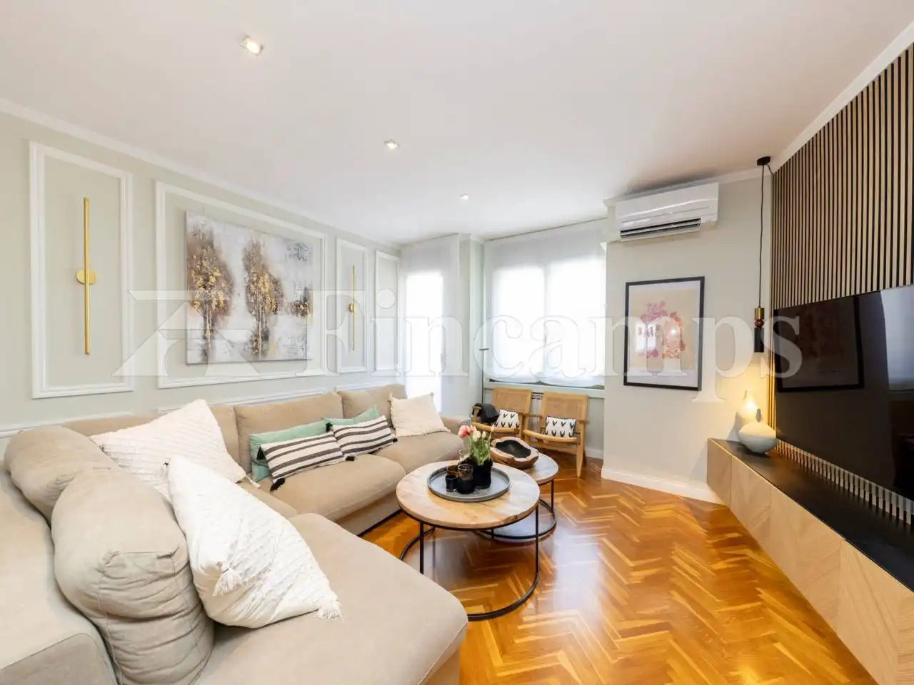 Living room of Attic for sale in Sabadell  with Air Conditioner, Heating and Parquet flooring
