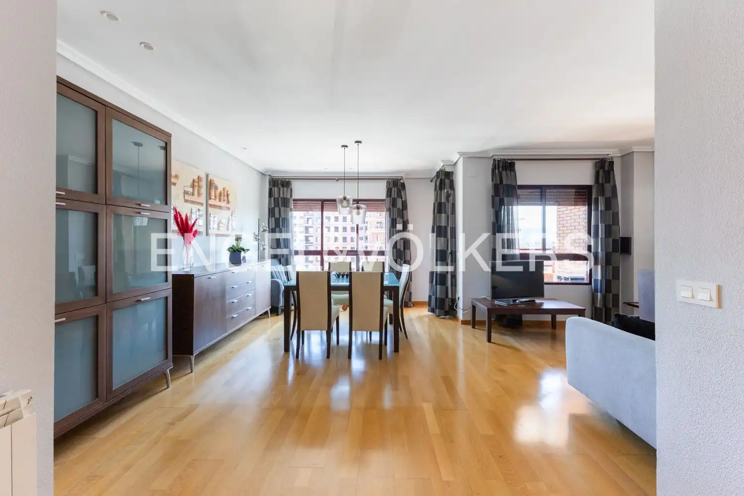 Exterior view of Flat for rent in Castellón de la Plana / Castelló de la Plana  with Air Conditioner, Heating and Parquet flooring
