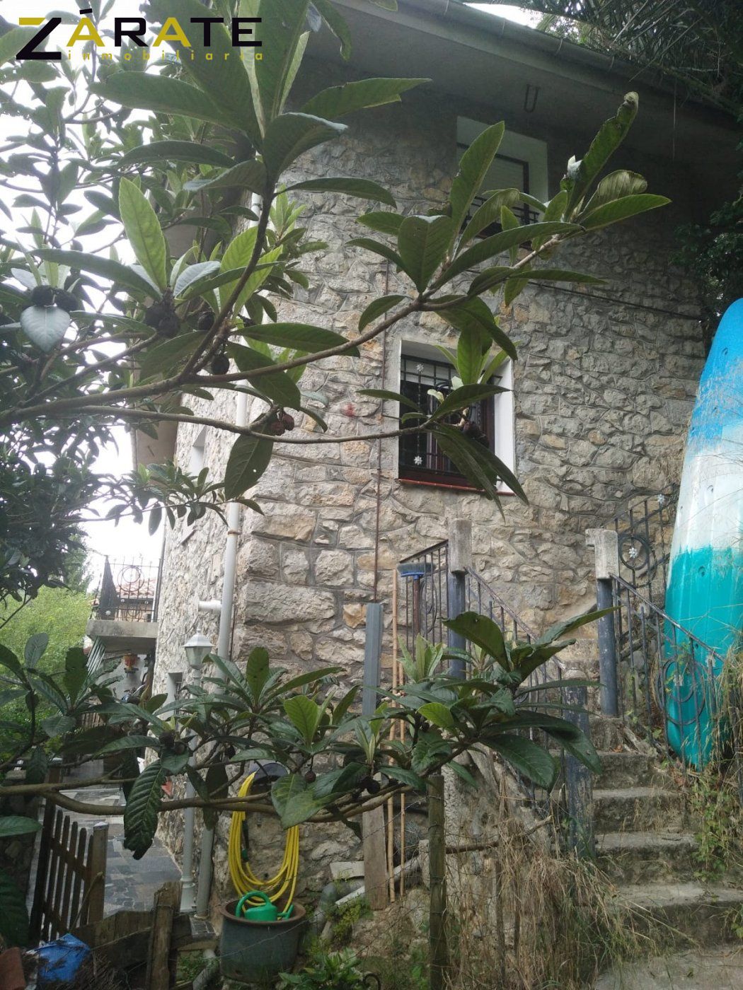 Vista exterior de Casa o xalet en venda en Castro-Urdiales amb Calefacció, Jardí privat i Terrassa