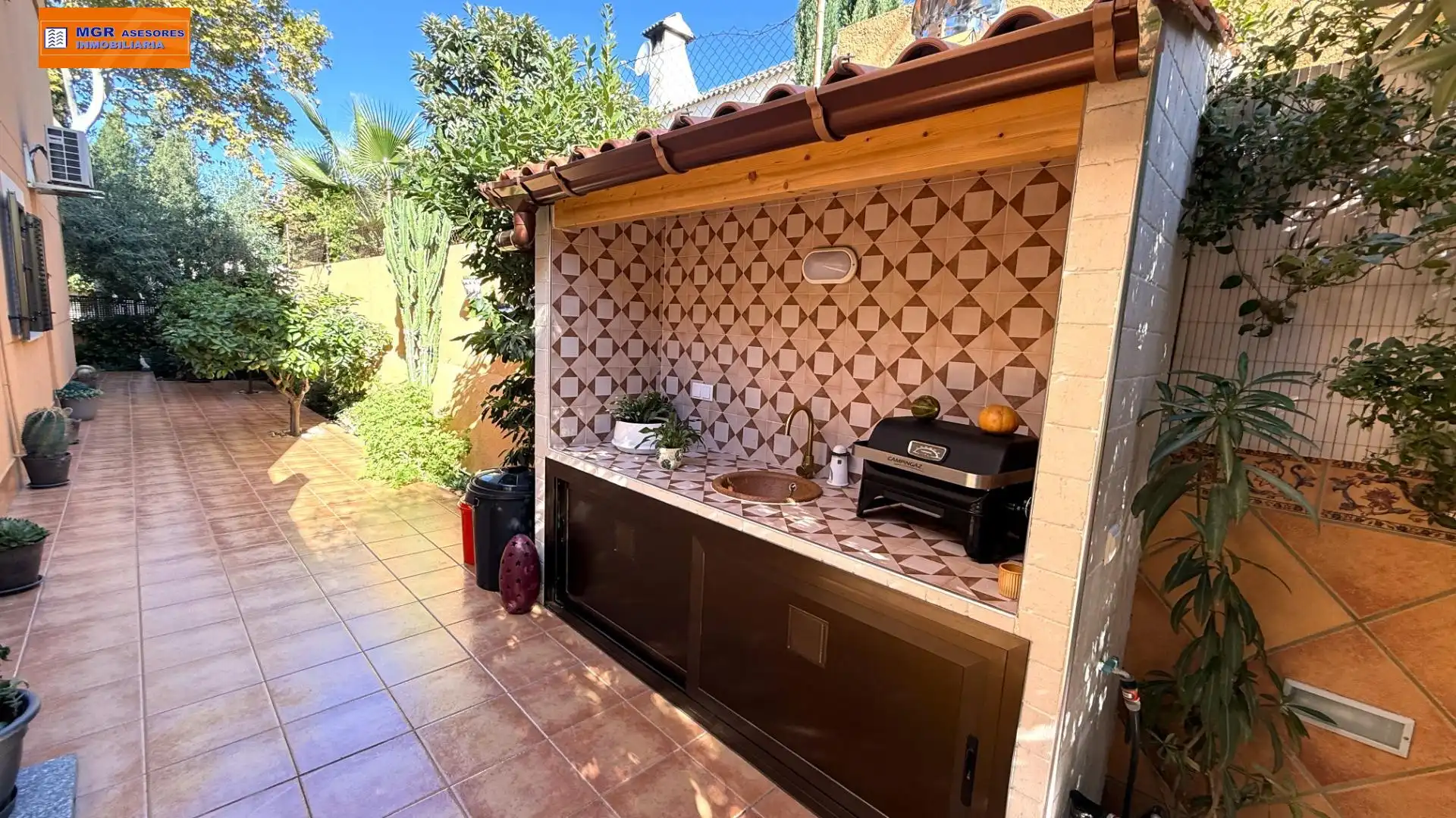 Garden of Detached homes for sale in  Palma de Mallorca  with Air Conditioner, Heating and Private garden