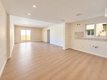 Wohnung mit Aufzug zum Verkauf in Calle Pintores Hermanos Clavero 3