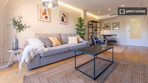 Apartamento de 3 dormitorios en alquiler en Quatre Carreres, Valencia, image 5