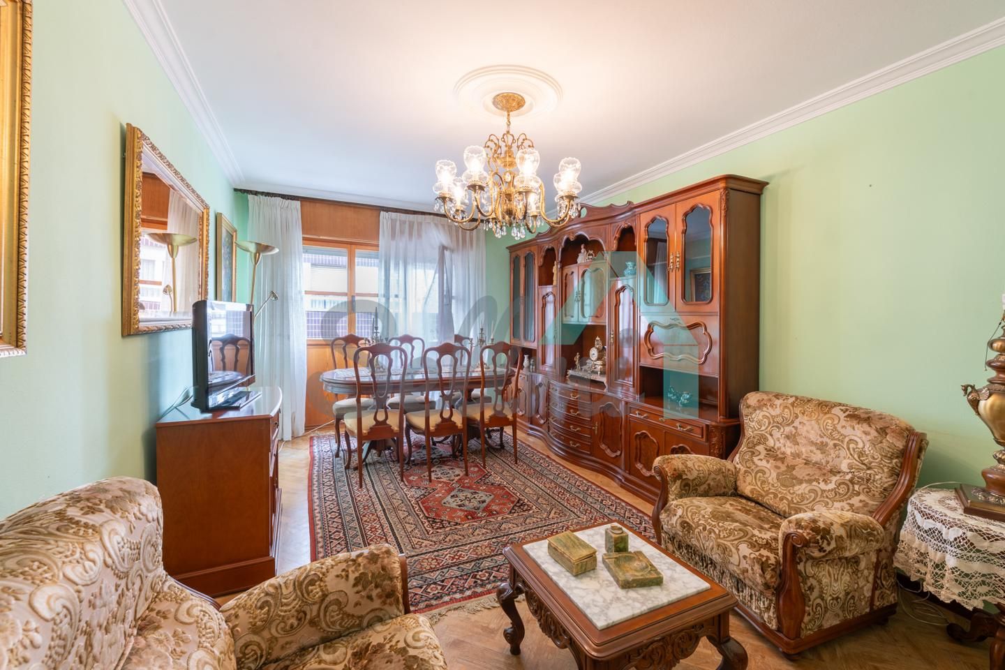 Living room of Flat to rent in Gijón   with Heating, Parquet flooring and Furnished