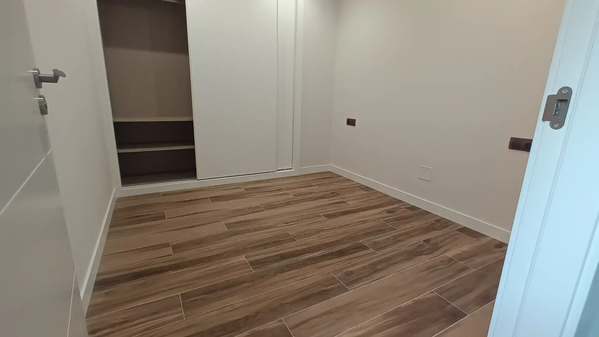 Haus oder Chalet zum Verkauf in Lugo mit Klimaanlage, Heizung und Privatgarten