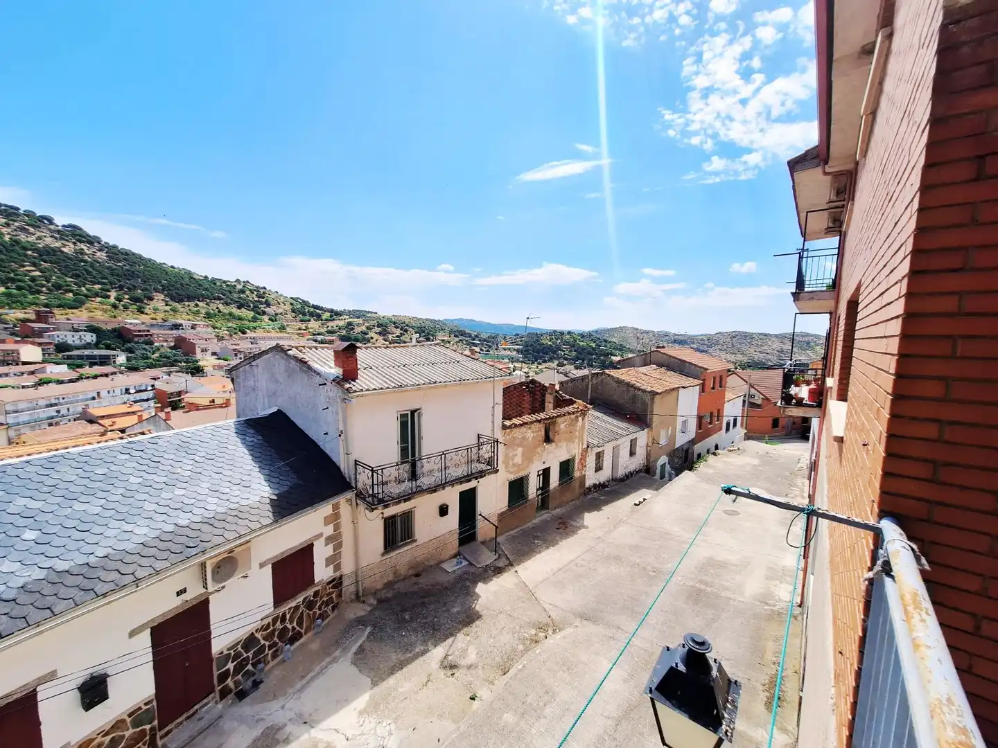 Vista exterior de Casa o chalet en venta en El Hoyo de Pinares  con Calefacción, Terraza y Trastero