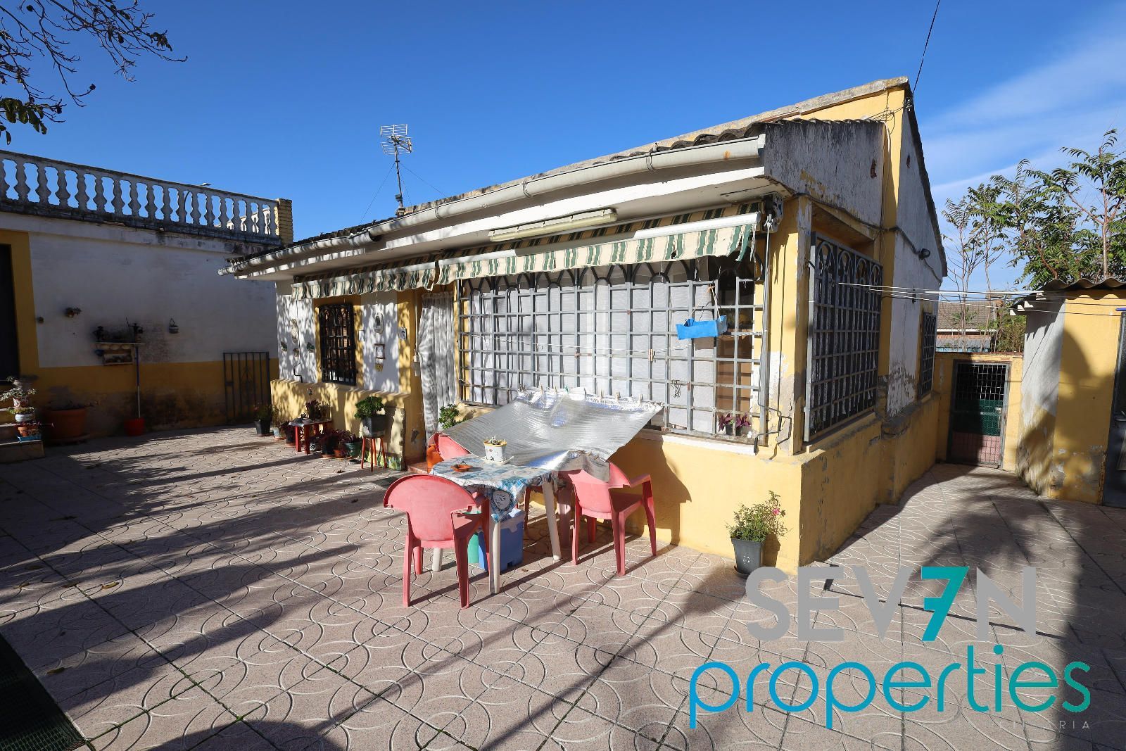 Exterior view of House or chalet for sale in Santa Cruz del Retamar  with Air Conditioner, Heating and Terrace