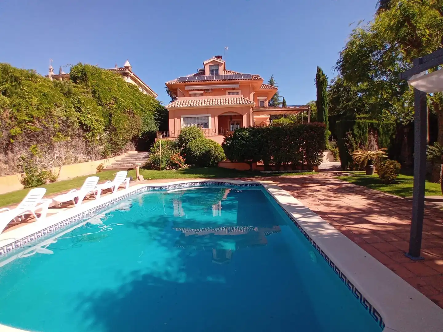 Garden of Houses for sale in Córdoba  with Air Conditioner, Heating and Private garden