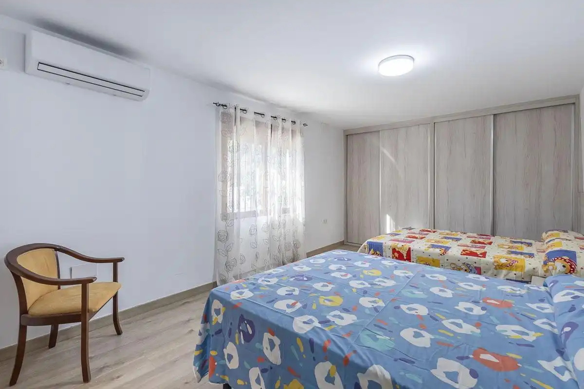 Bedroom of Houses for sale in Los Guájares  with Air Conditioner, Private garden and Swimming Pool