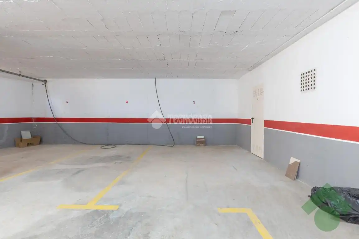 Parking de Piso en venta en Colomera