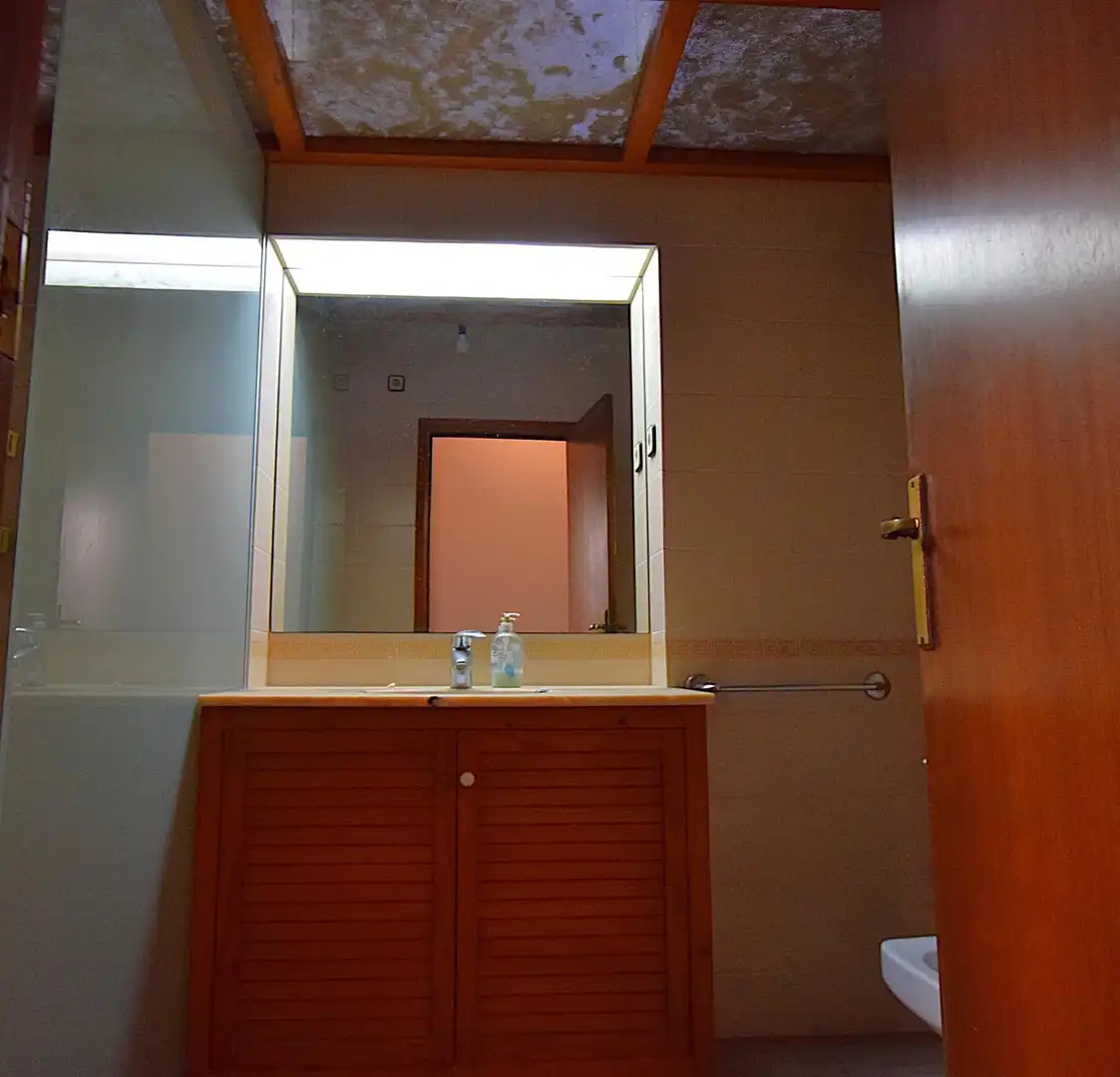 Bathroom of Houses for sale in Mataró  with Private garden, Terrace and Storage room