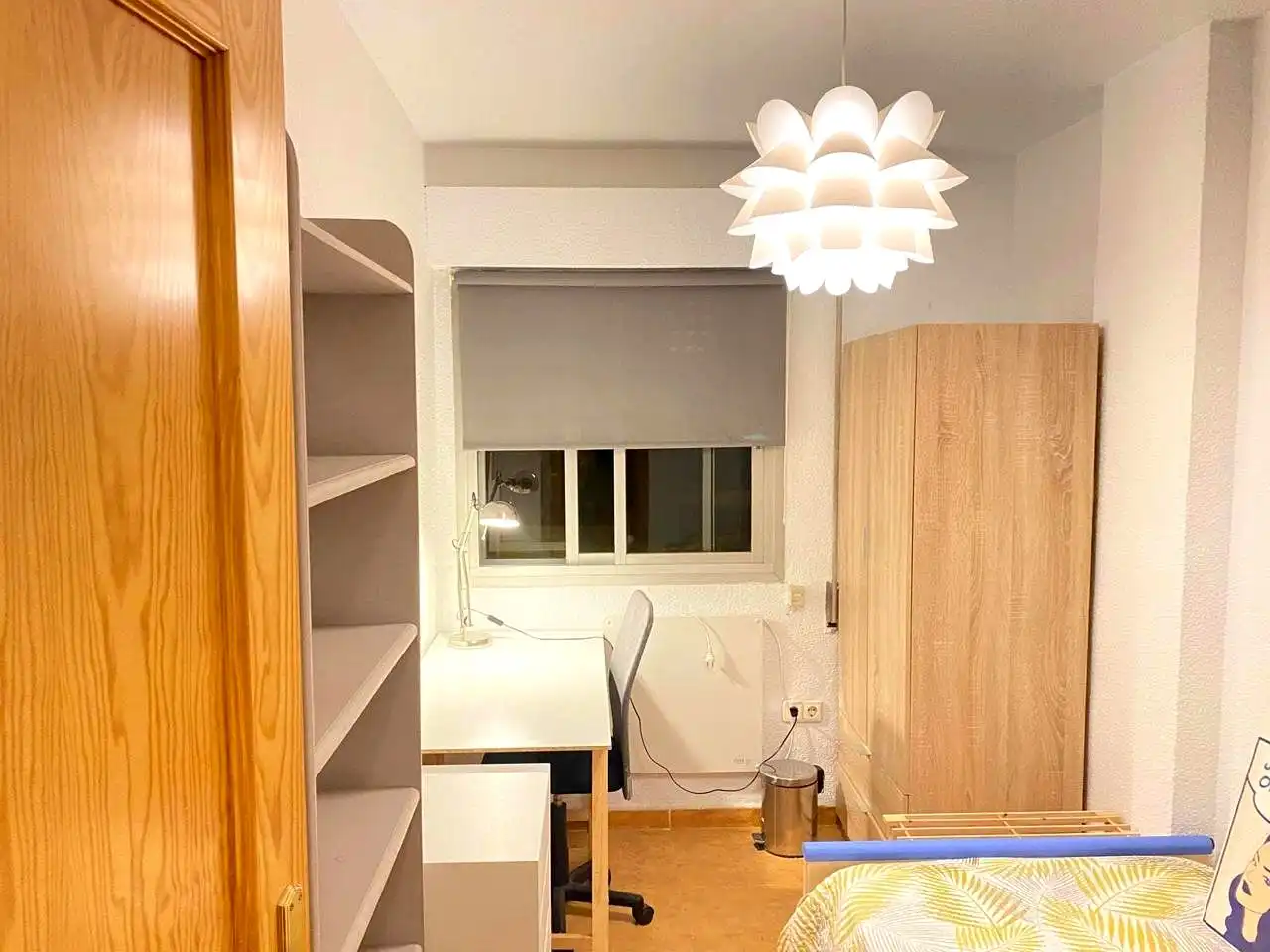 Bedroom of Flat for rent in Granada  with Furnished