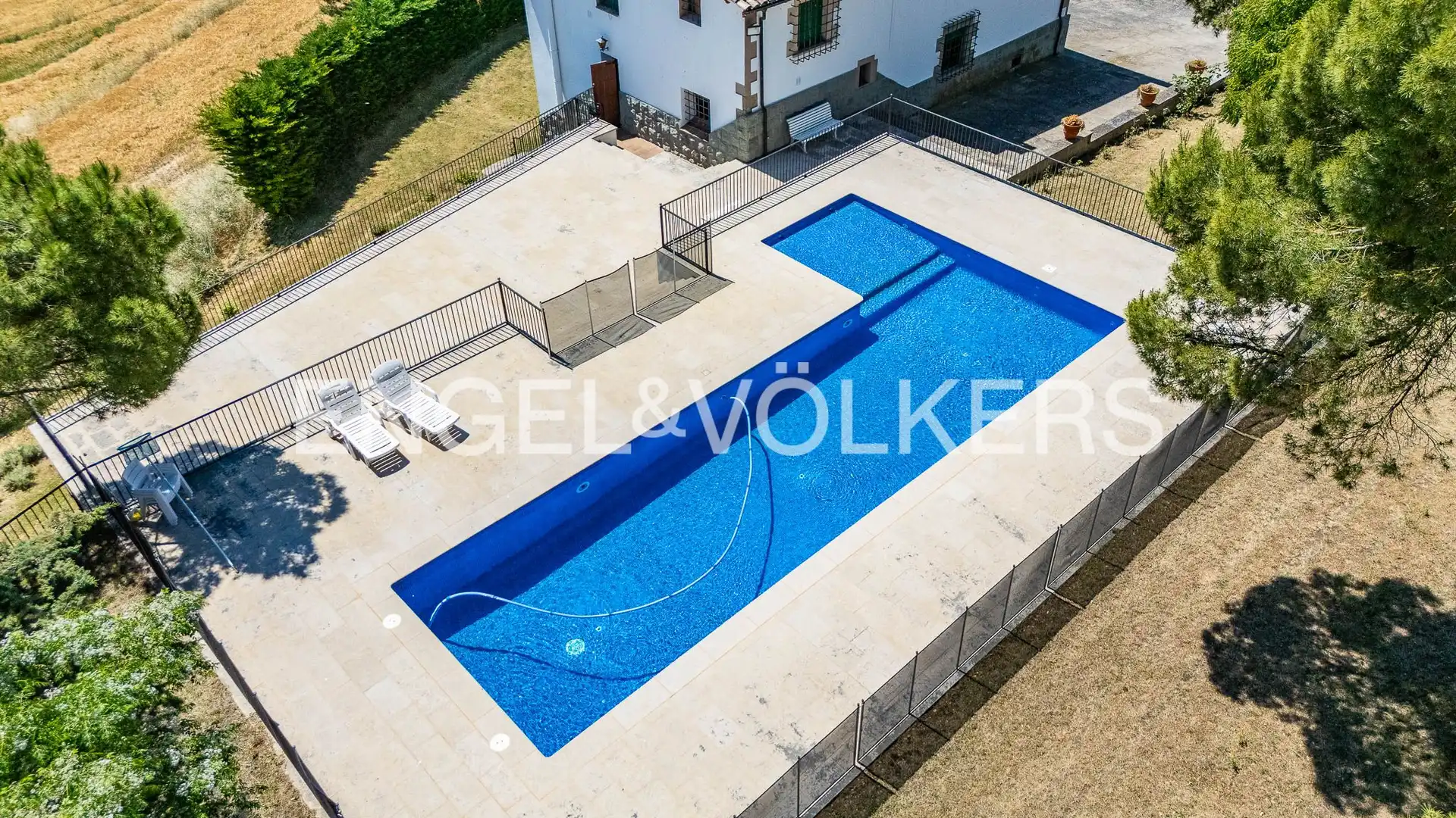 Piscina de Finca rústica en venda en Sant Feliu Sasserra amb Calefacció, Terrassa i Piscina