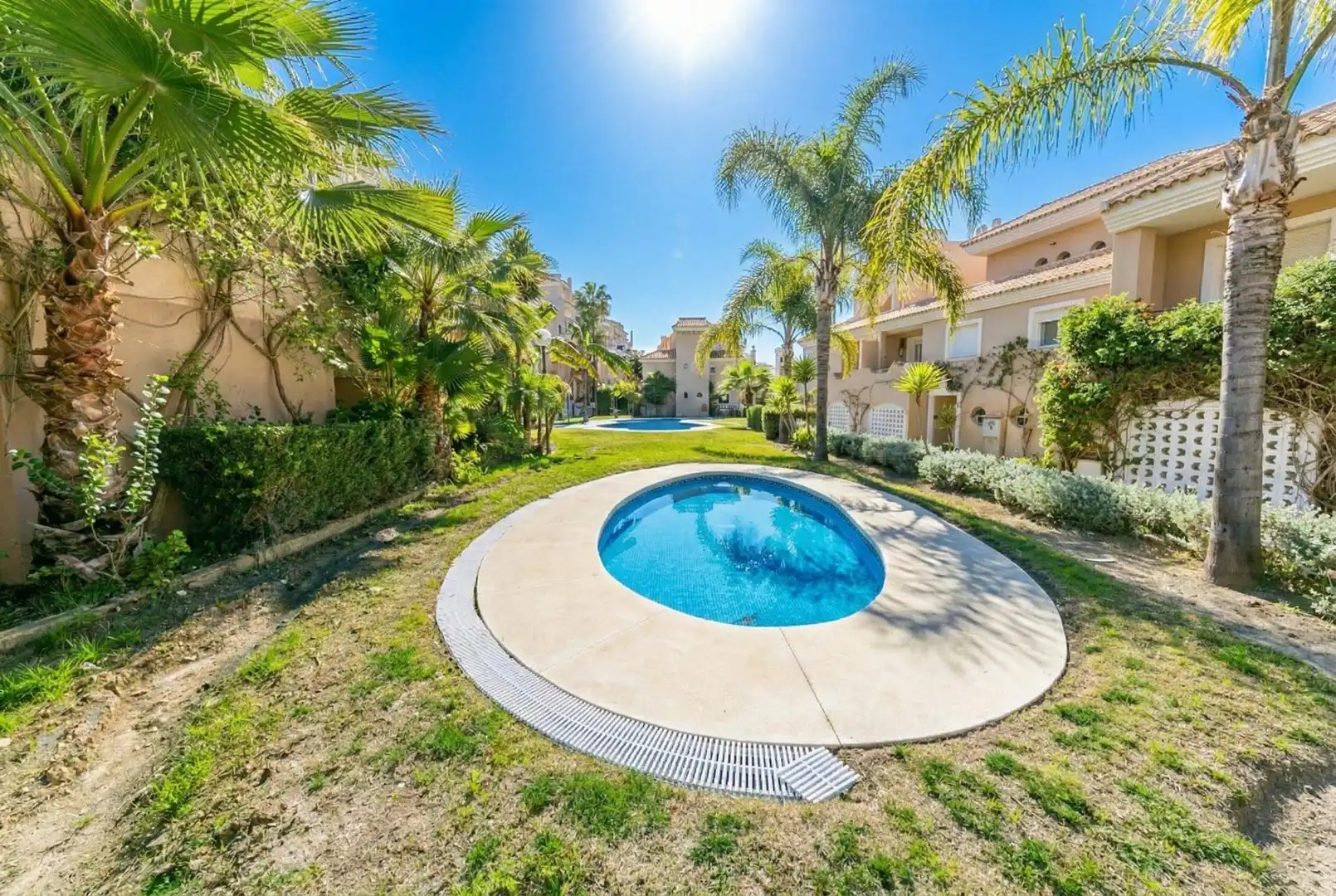 Maison mitoyenne avec piscine à vendre à La Duquesa, imagen 7