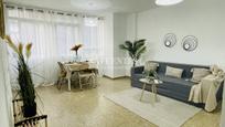 Flat for sale in Maestro Alonso, Carolinas Altas, imagen 3