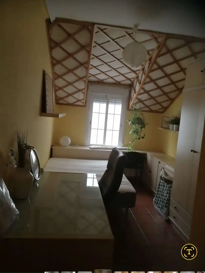 Comedor de Piso para compartir en Madrid con Aire acondicionado, Terraza y Amueblado