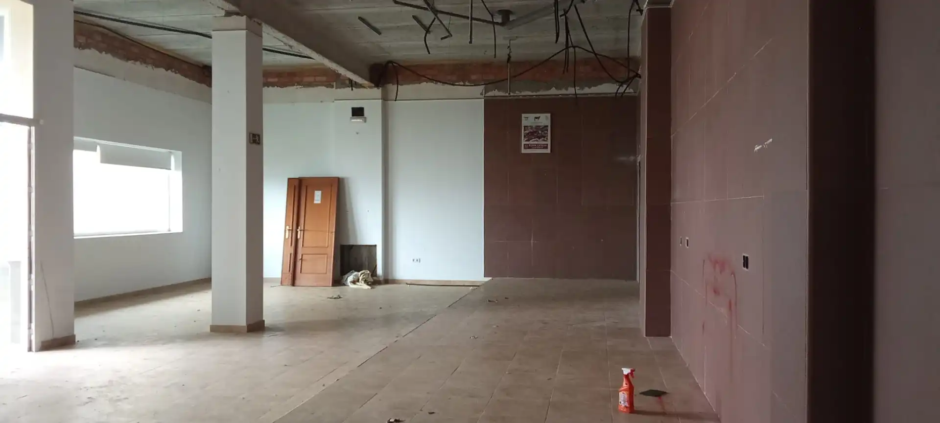 Fabrikhallen zum Verkauf in Benalup-Casas Viejas