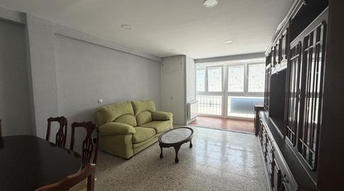 Foto 3 de Piso de alquiler en De Elizondo, San Fermín, Madrid Capital