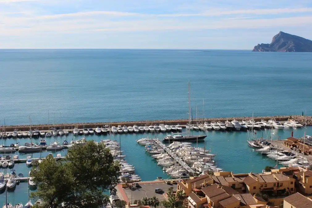 Vista exterior de Àtic en venda en Altea amb Aire condicionat, Calefacció i Terrassa