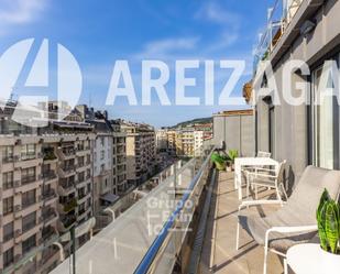 Exterior view of Flat for sale in Donostia - San Sebastián   with Air Conditioner, Heating and Balcony